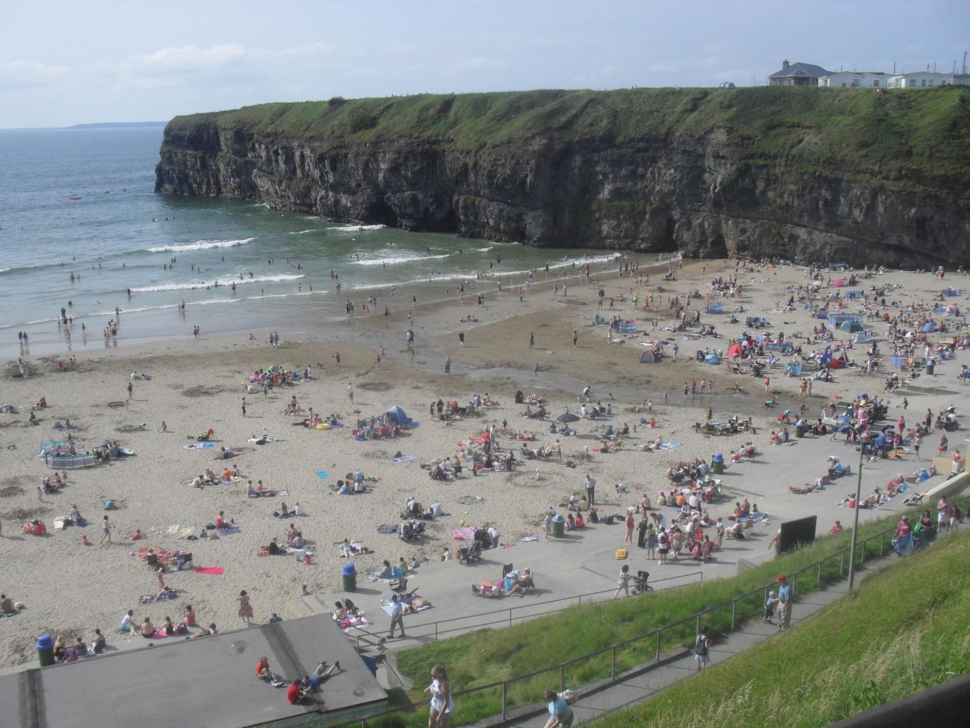 Cill Chiarain B&B Ballybunion Buitenkant foto